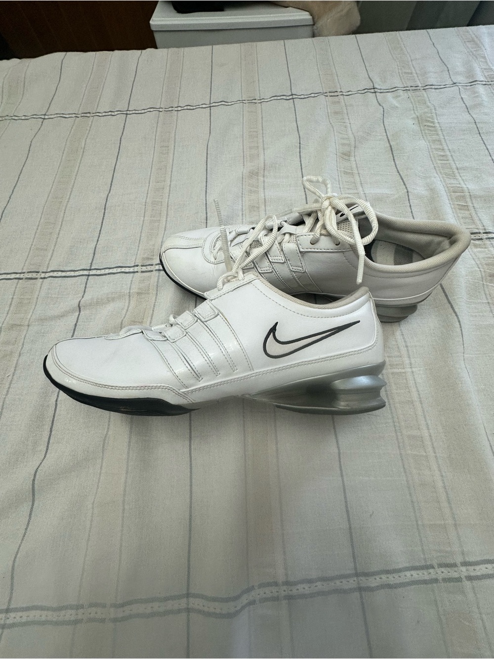 Nike Women’s White and Black Low-Profile Training Sneakers